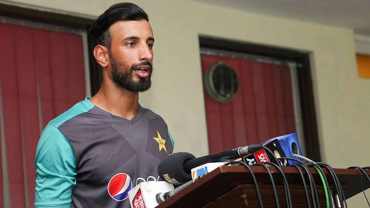 T20 World Cup 2022: Pakistani Batter Shan Masood Taken to Hospital ...