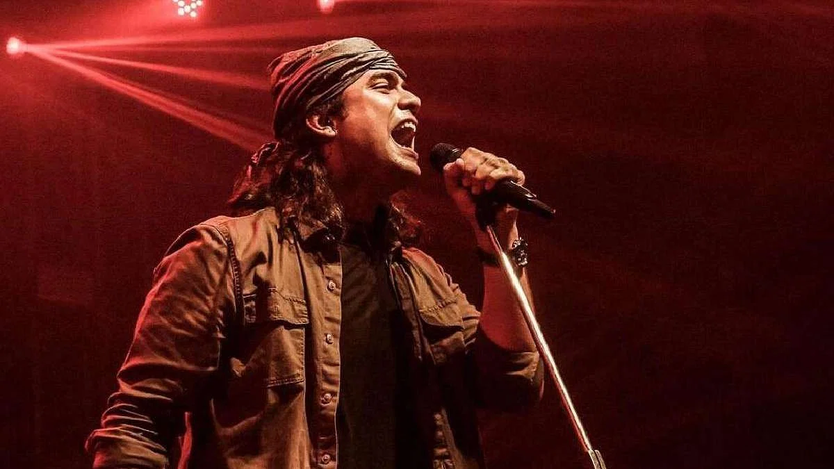Singer Jubin Nautiyal Hospitalised After Accident; Suffers Multiple Injuries