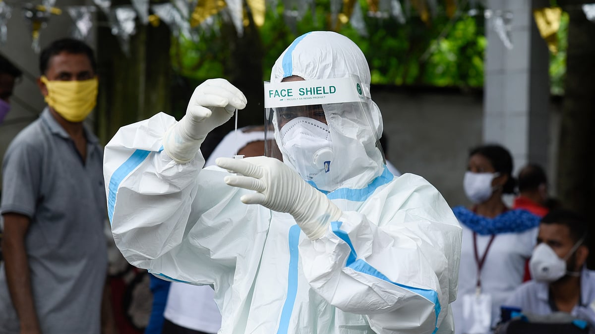 5 महीने में 10 गुना बढ़ा कोरोना संक्रमण, पिछले 24 घंटे में मिले 1,890 मरीज Corona infection increased 10 times in 5 months, 1,890 patients found in last 24 hours