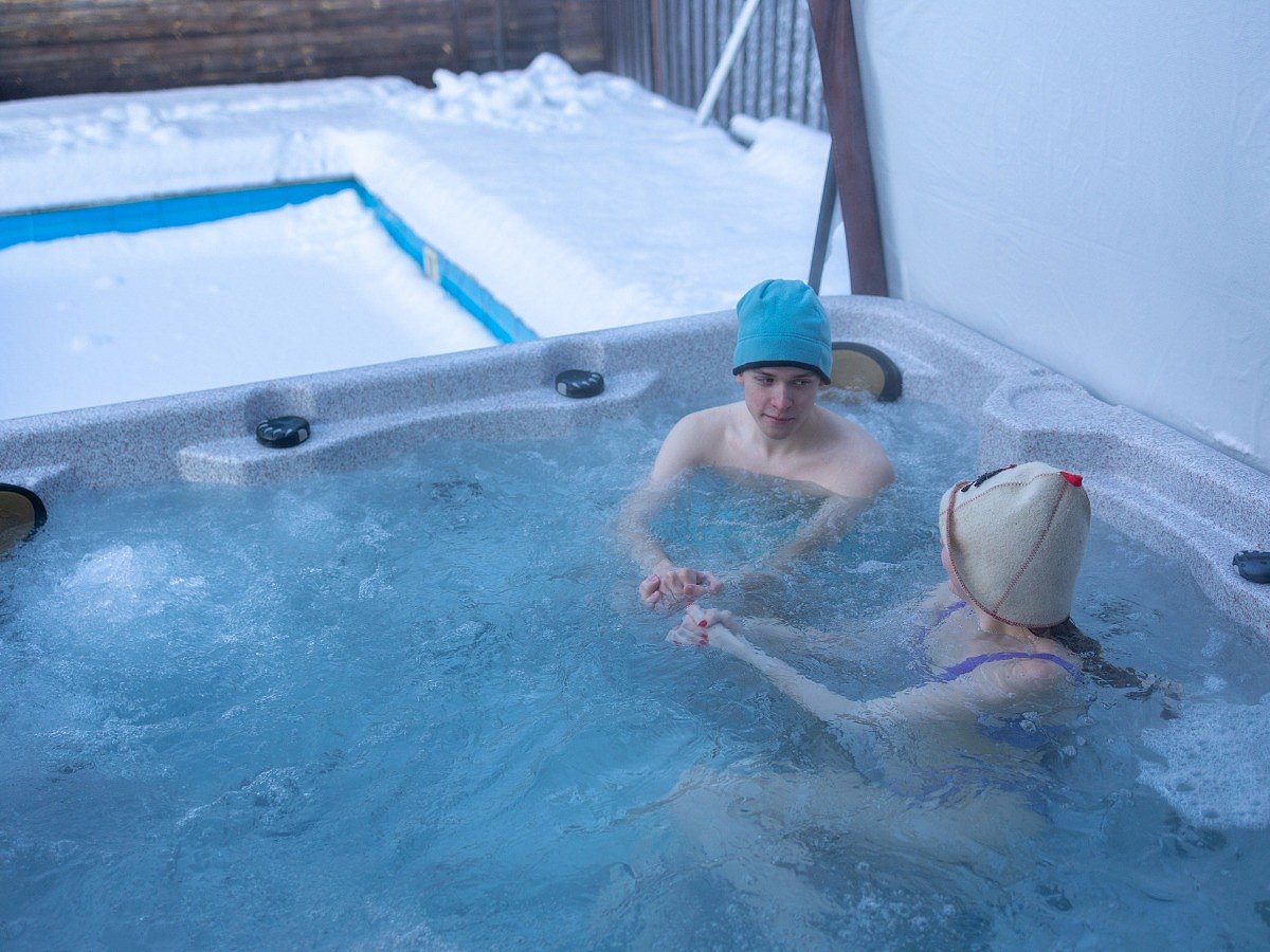 Cold Water Therapy Benefits How to Start and How Long to Practice