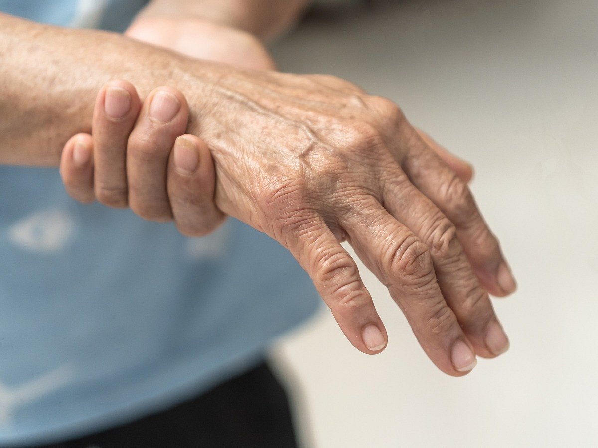 GuillainBarre Syndrome (GBS) Causes, Symptoms, Diagnosis & Treatment