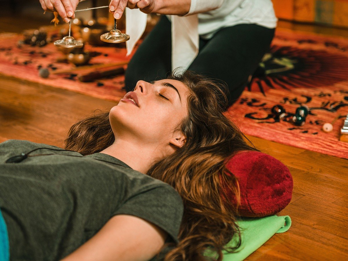 8 Benefits Of Music Therapy