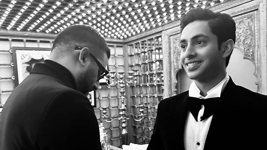 Abhishek Bachchan, Shweta & Navya Nanda Shower Love on Agastya Nanda