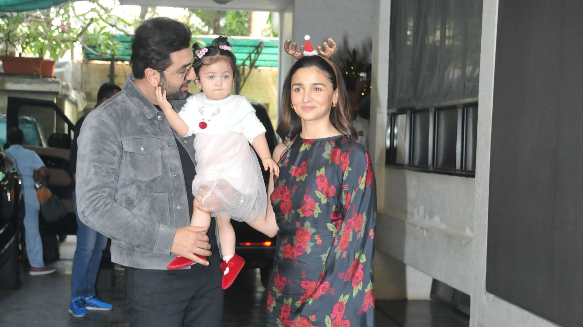 Pics: Alia Bhatt, Ranbir Kapoor Reveal Daughter Raha's Face On Christmas