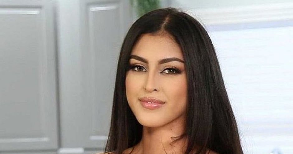 Adult Star Sophia Leone Dies At 26; Found 'Unresponsive' At Home