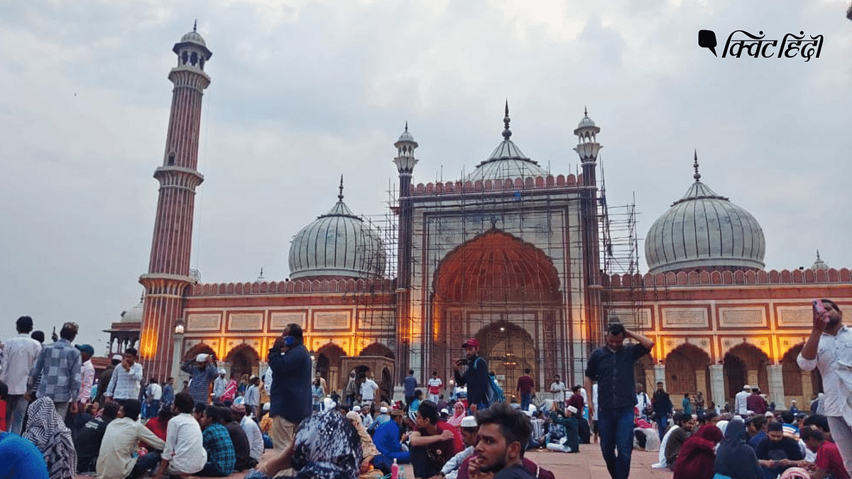 Ramadan 2023: दिल्ली की जामा मस्जिद में इफ्तारी का पहला दिन, देखें तस्वीरें